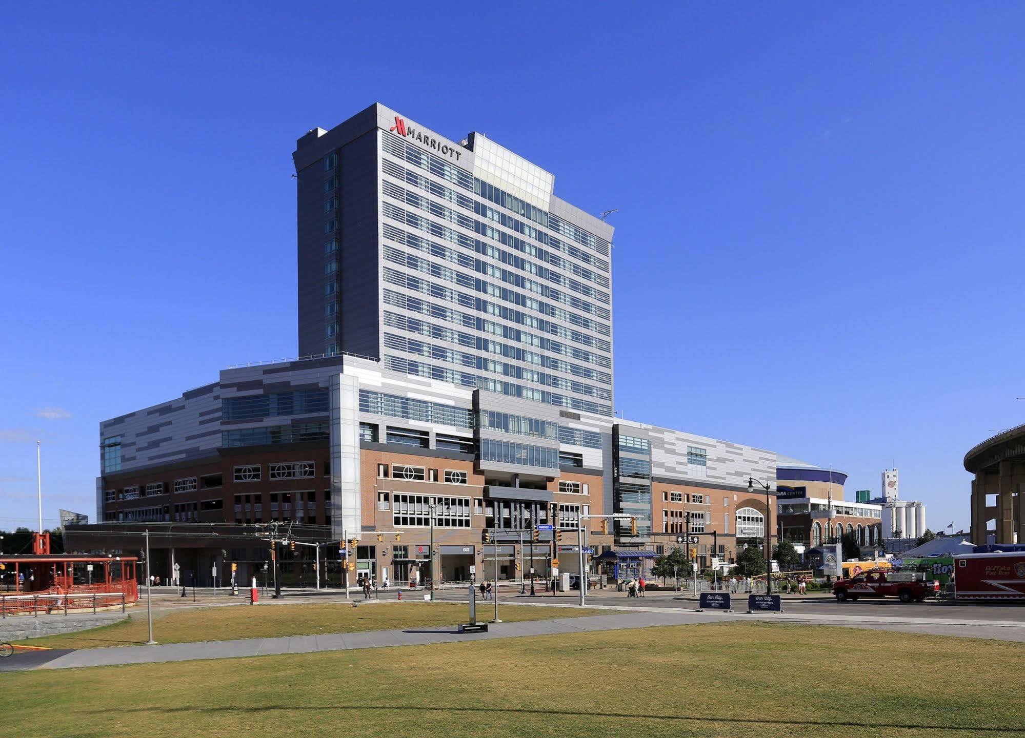 Buffalo Marriott At Lecom Harborcenter Exteriér fotografie